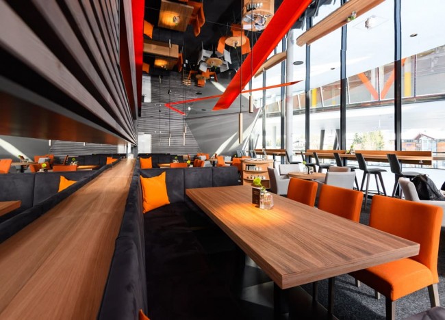 Modernes Lokal & Après Ski Bar © Gasteiner Bergbahnen AG - Marktl Photography