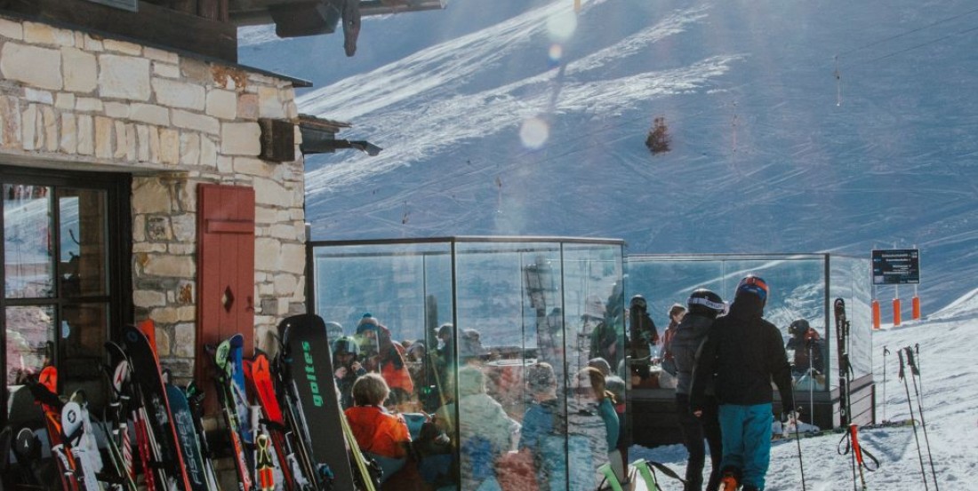 Ski und Terrasse