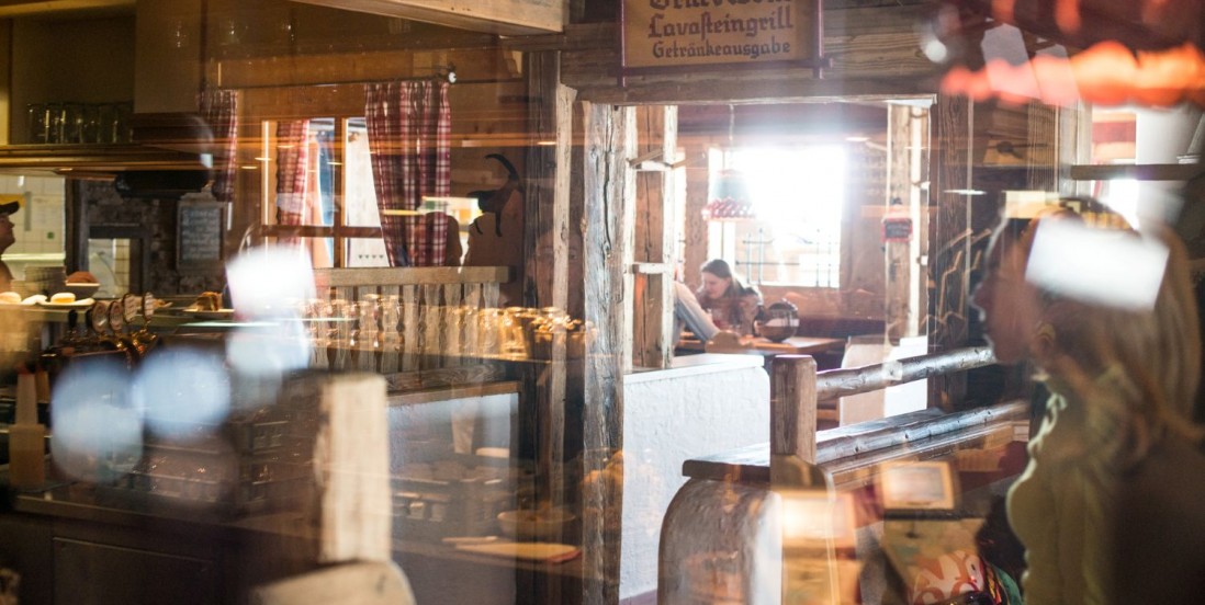 Gemütliche Skihütte